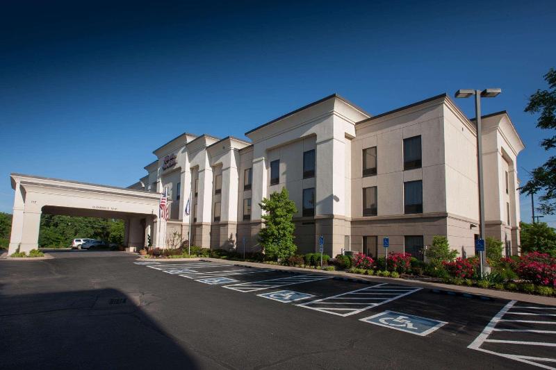 בית מלון כפרי Hampton Inn & Suites Stillwater
