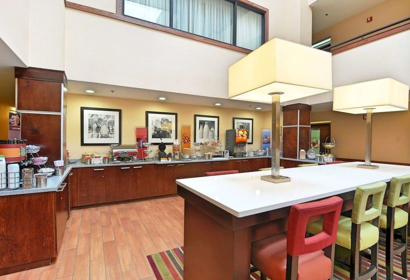 فندق Hampton Inn Athens