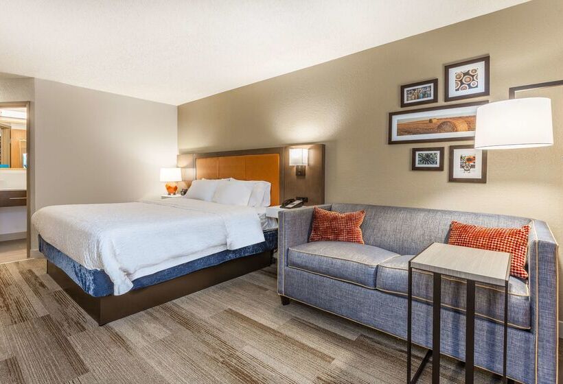 ホテル Hampton Inn Cedar Rapids