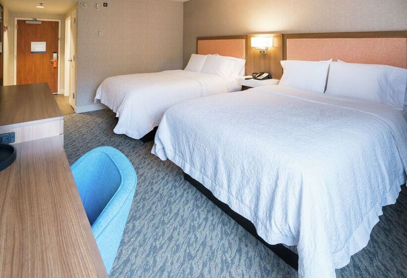 ホテル Hampton Inn Clarks Summit
