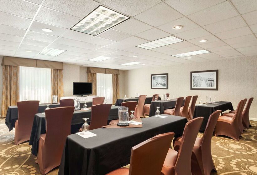 ホテル Hampton Inn Colchester