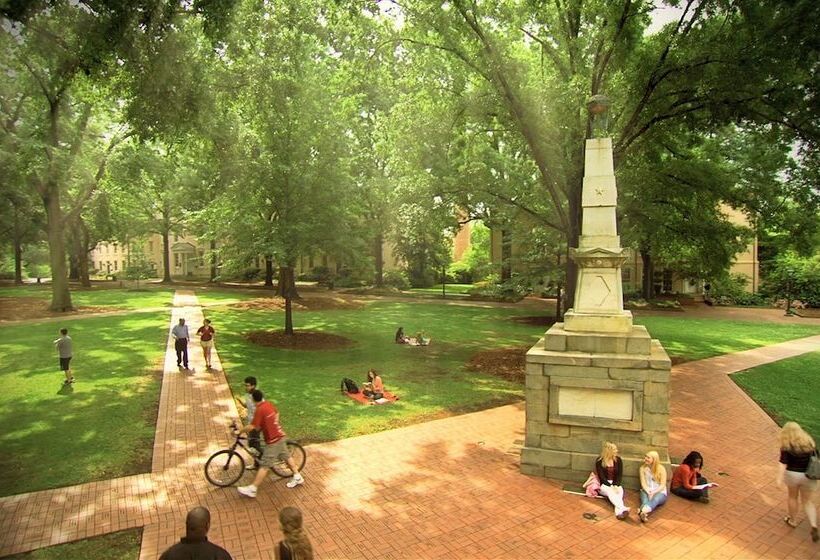 هتل Hampton Inn Columbiadowntown Historic District