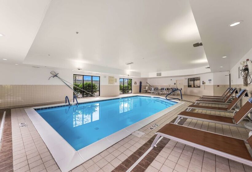 هتل Hampton Inn By Hilton Columbus I 70e/hamilton Rd