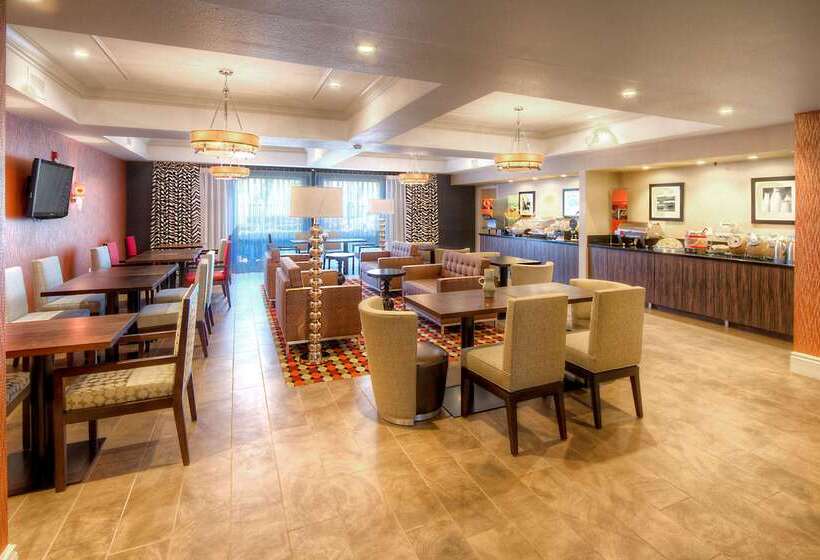 בית מלון כפרי Hampton Inn Fremont