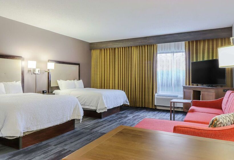 هتل Hampton Inn Heath Newark