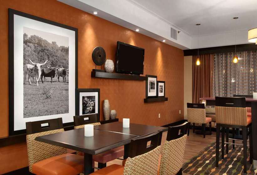 هتل Hampton Inn Houston Brookhollow