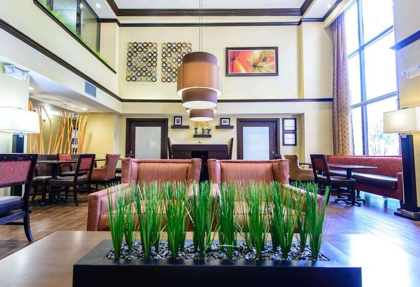 هتل Hampton Inn Houstonpearland