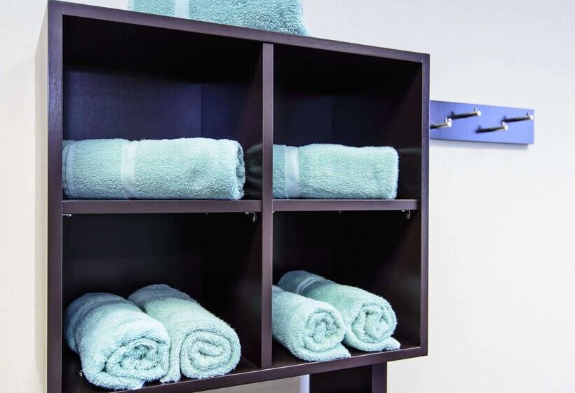هتل Hampton Inn Houstonpearland