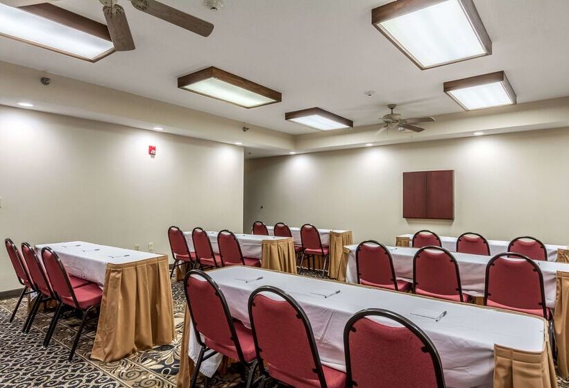 هتل Hampton Inn Jackson/pearlinternational Airport
