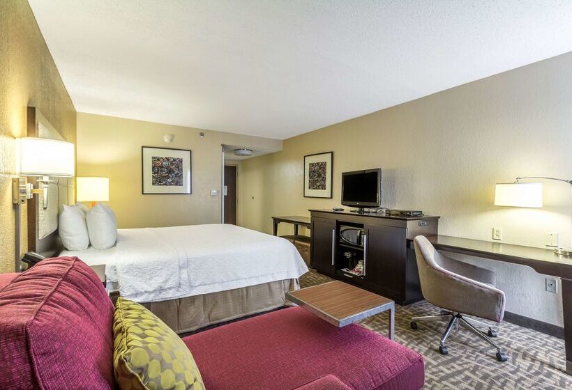 هتل Hampton Inn Jackson/pearlinternational Airport