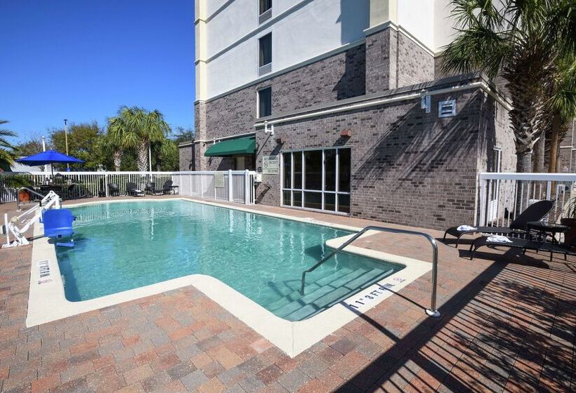 فندق Hampton Inn Jacksonville East Regency Square