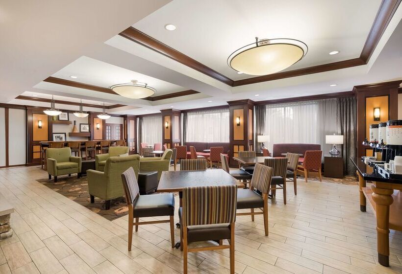 Отель Hampton Inn Mchenry