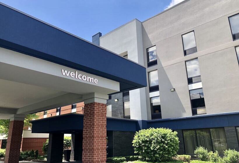 Отель Hampton Inn Mchenry