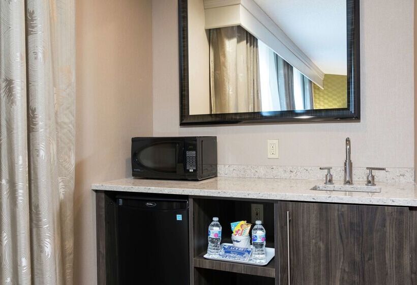 酒店 Hampton Inn Mt. Pleasant