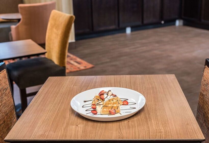 ホテル Hampton Inn Parkersburgmineral Wells