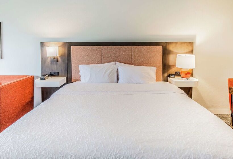 בית מלון כפרי Hampton Inn Pensacola Beach