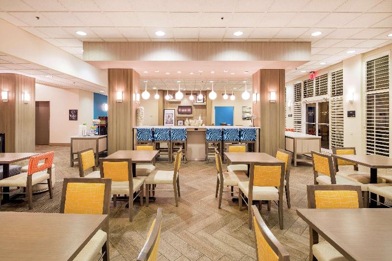 בית מלון כפרי Hampton Inn Pensacola Beach