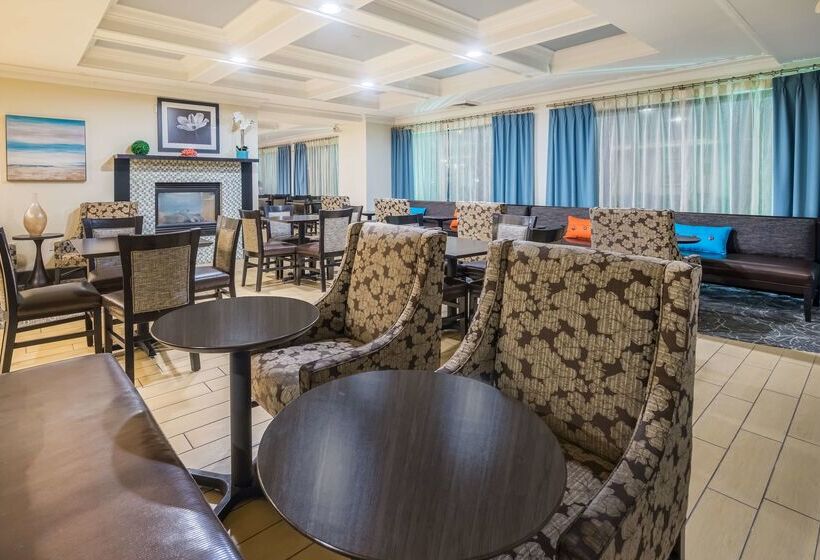 هتل Hampton Inn Philadelphia/plymouth Meeting