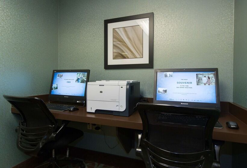 هتل Hampton Inn Philadelphia/plymouth Meeting