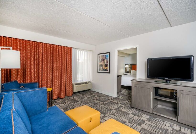 هتل Hampton Inn Philadelphia/plymouth Meeting