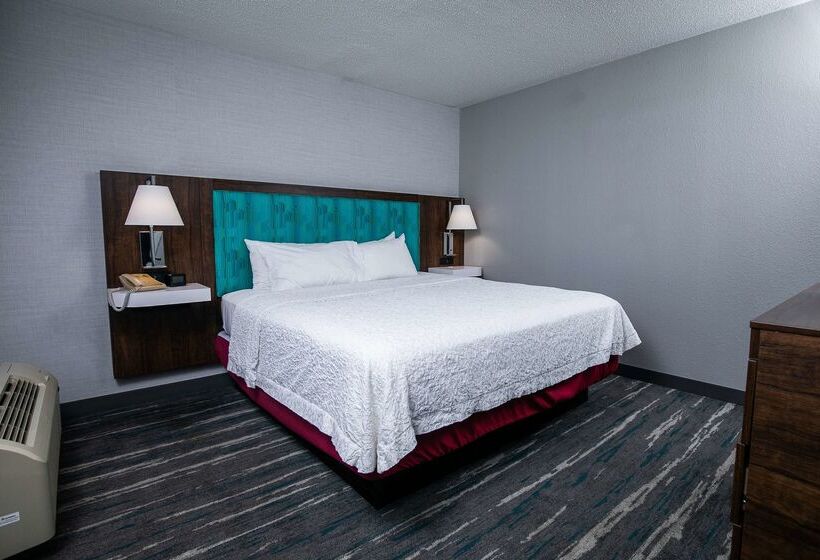 Отель Hampton Inn Pickwick Damat Shiloh Falls