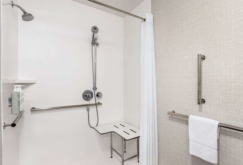 فندق Hampton Inn Quakertown