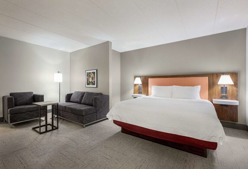 Отель Hampton Inn Quakertown