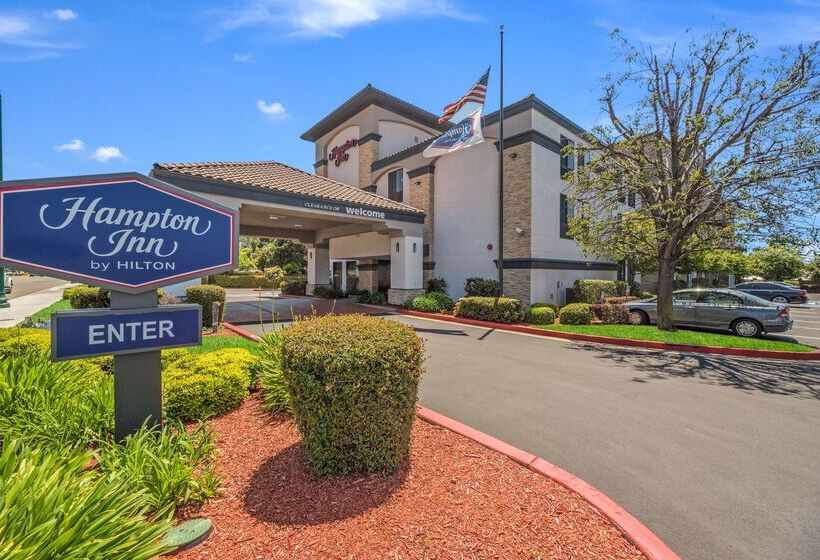 בית מלון כפרי Hampton Inn Oakland Hayward