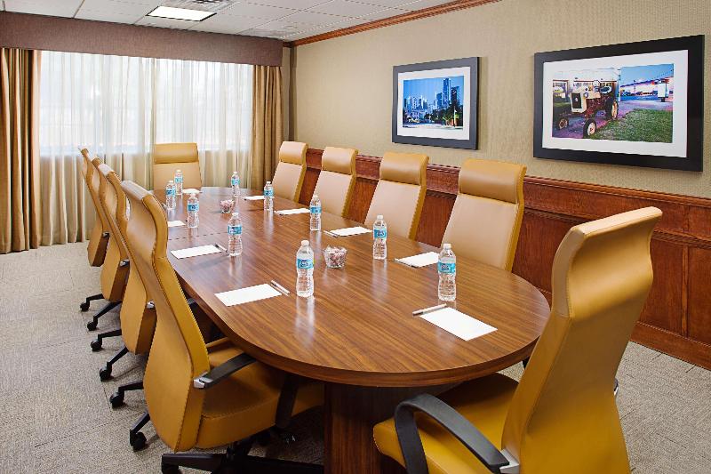 בית מלון כפרי Hampton Inn & Suites Denton