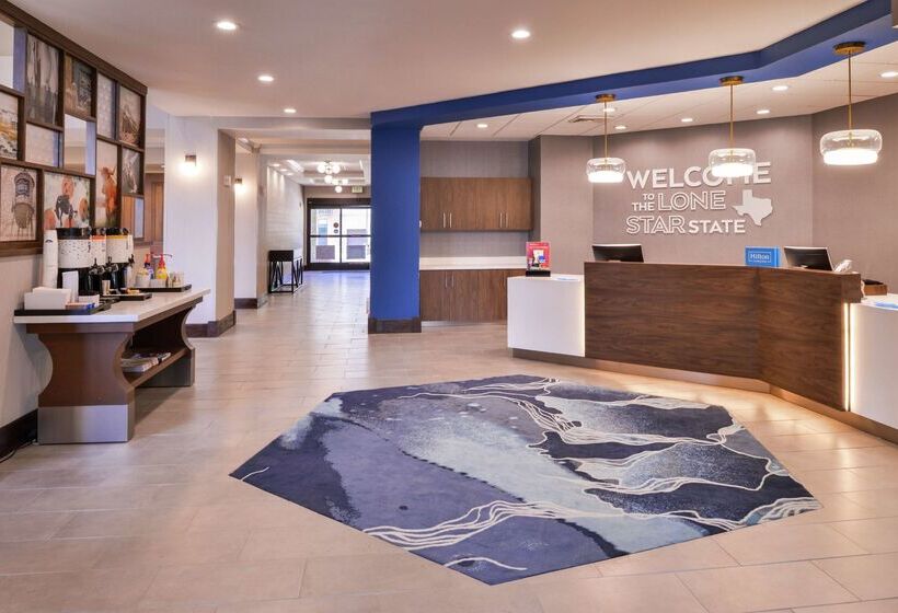 בית מלון כפרי Hampton Inn & Suites Legacy Parkfrisco