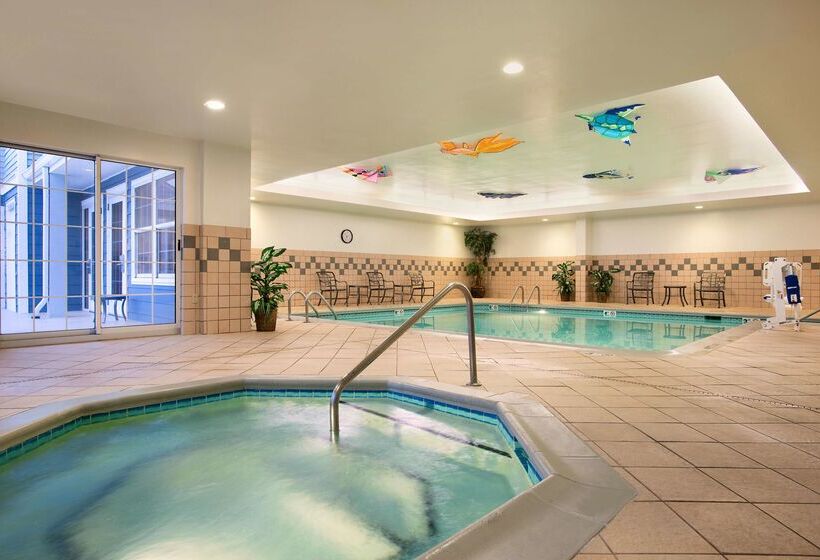 ホテル Hampton Inn & Suites Outer Banks/ Corolla