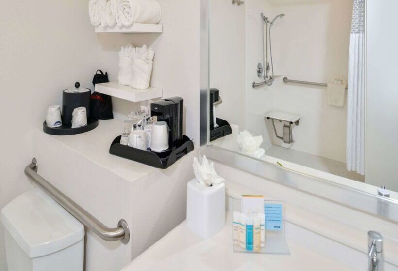 هتل Hampton Inn & Suites San Franciscoburlingameairport South