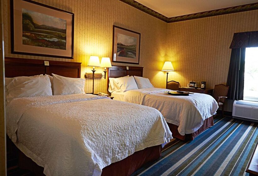 فندق Hampton Inn & Suites Scottsburg