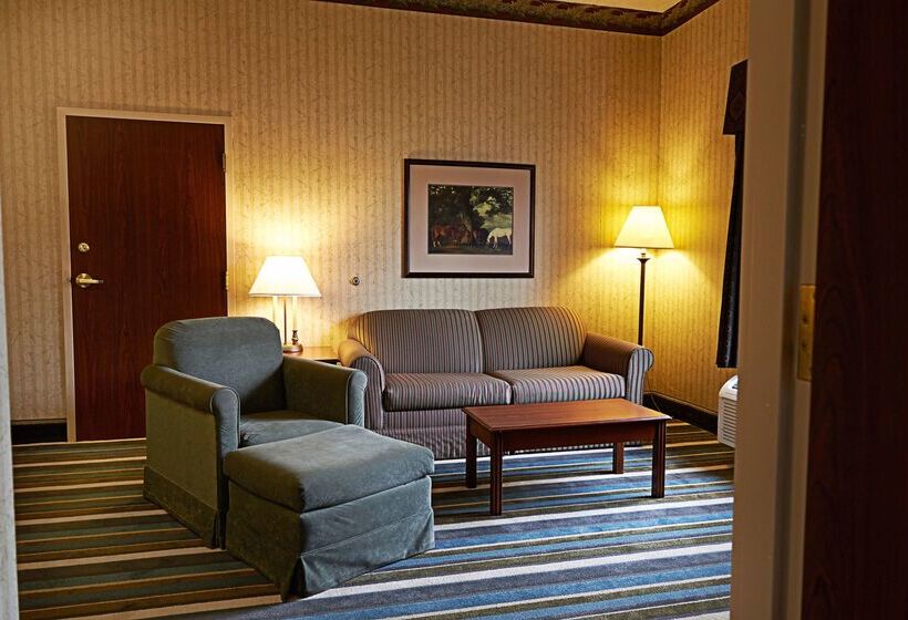 فندق Hampton Inn & Suites Scottsburg