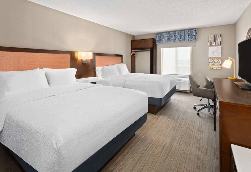 فندق Hampton Inn & Suites Scottsburg