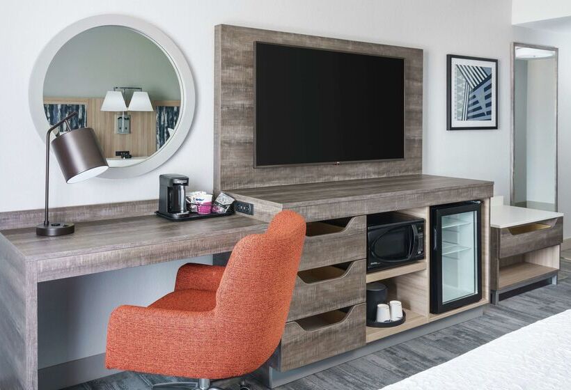 בית מלון כפרי Hampton Inn & Suites Tampa/ybor City/downtown