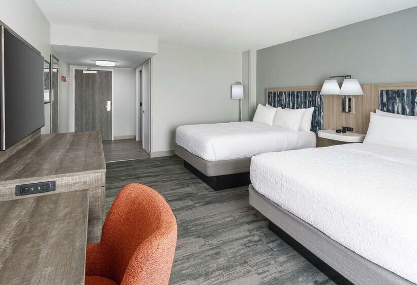 בית מלון כפרי Hampton Inn & Suites Tampa/ybor City/downtown
