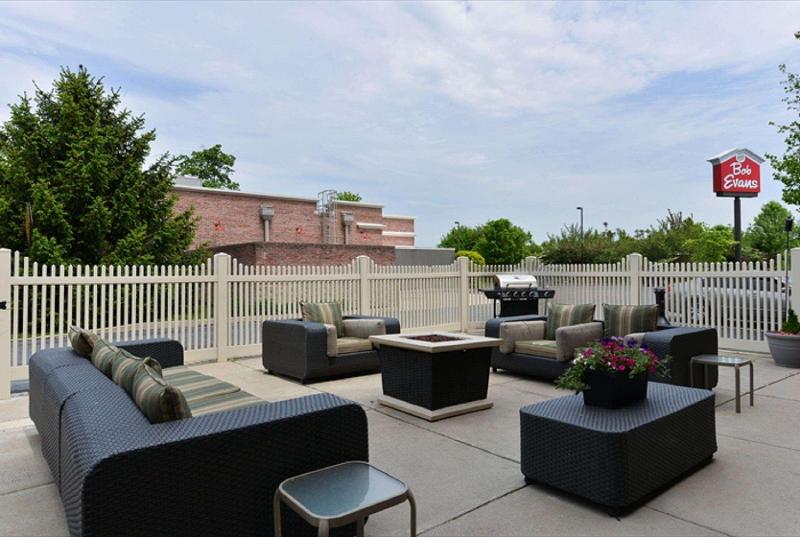 בית מלון כפרי Hampton Inn & Suites Valley Forge/oaks