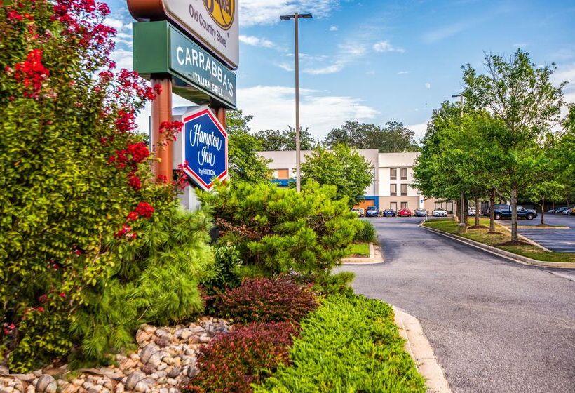 호텔 Hampton Inn Waldorf
