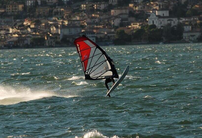 فندق Iseo Lago