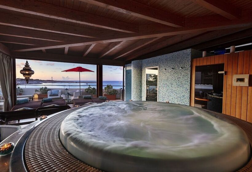 هتل Mira Spiaggia