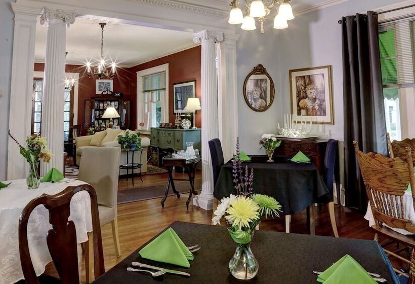 ホテル Olde Square Inn B&b