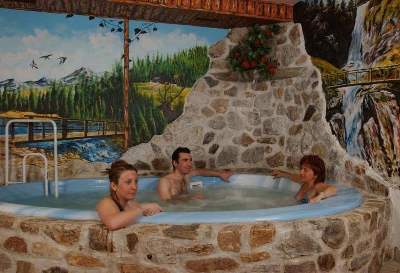 Отель Ortles Dolomiti Walking & Spa