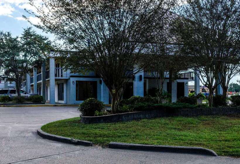 هتل Quality Inn Moss Point   Pascagoula