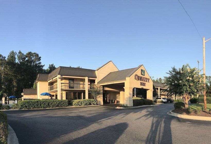 בית מלון כפרי Quality Inn Walterboro