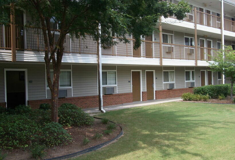 هتل Budgetel Lithia Springs