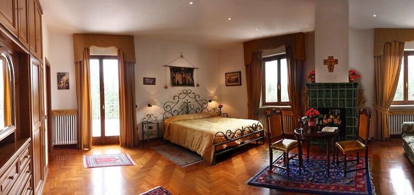 酒店 Villa Sant Uberto Country Inn