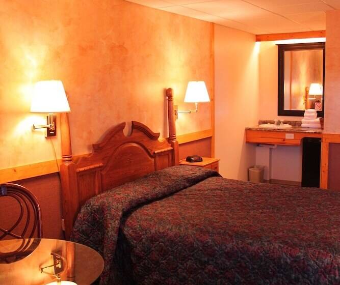 Algoma Motel