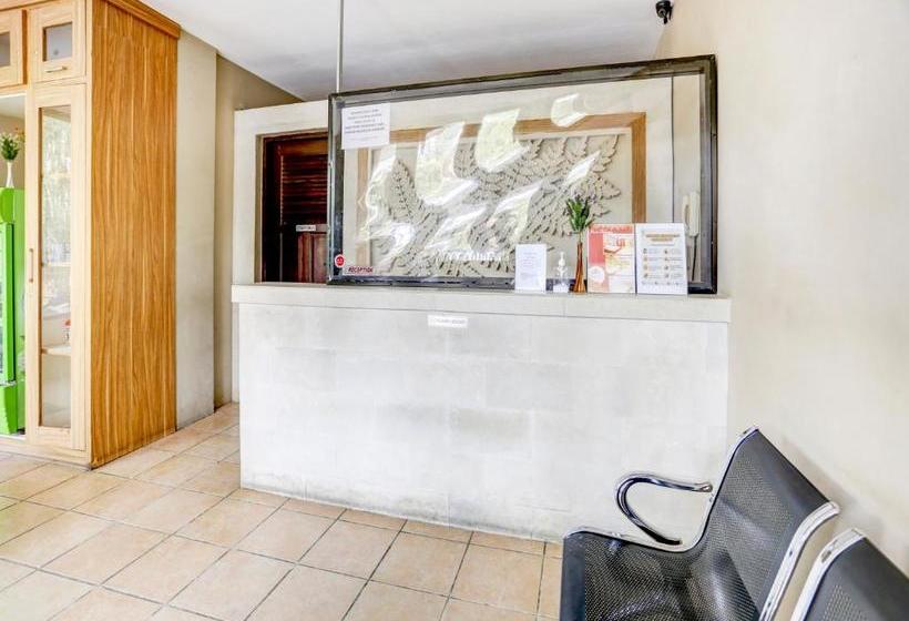 فندق Oyo 90027 Ulin Guesthouse