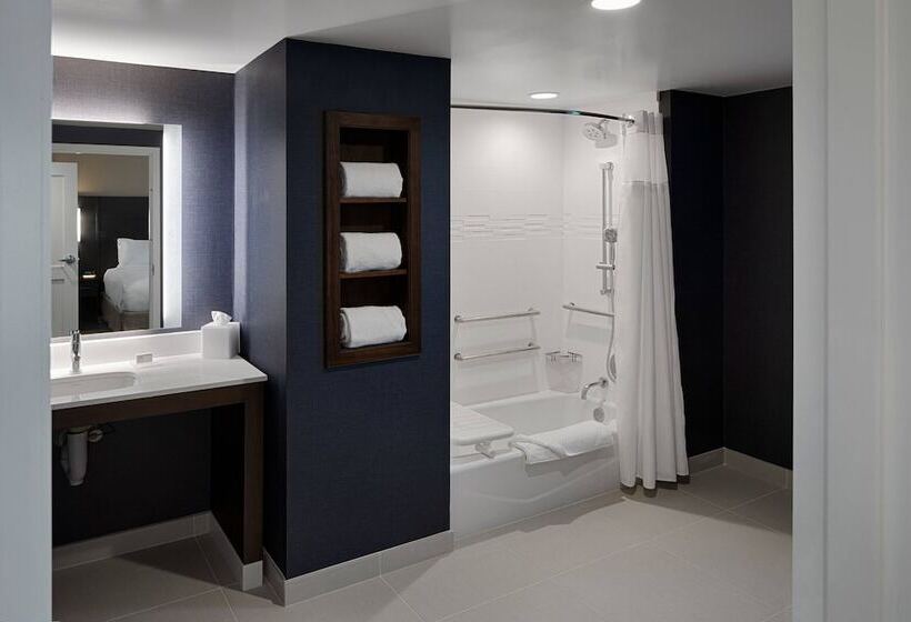 فندق Residence Inn By Marriott Columbus Airport